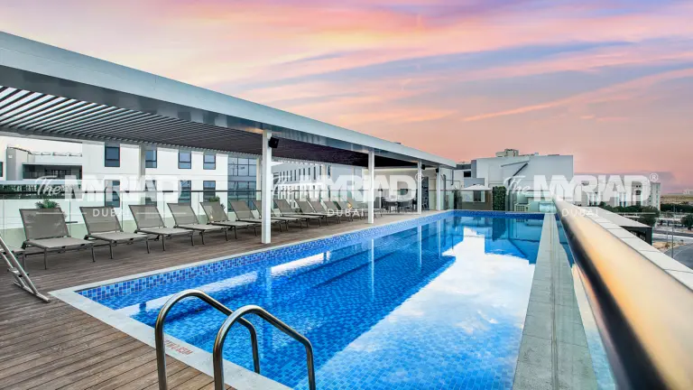 The-Myriad-Dubai-Rooftop-Pool-1
